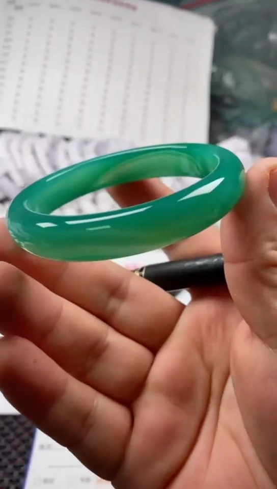 【闪购商品】玛瑙/玉髓手镯未镶嵌35-58多样性发货看清圈口下单