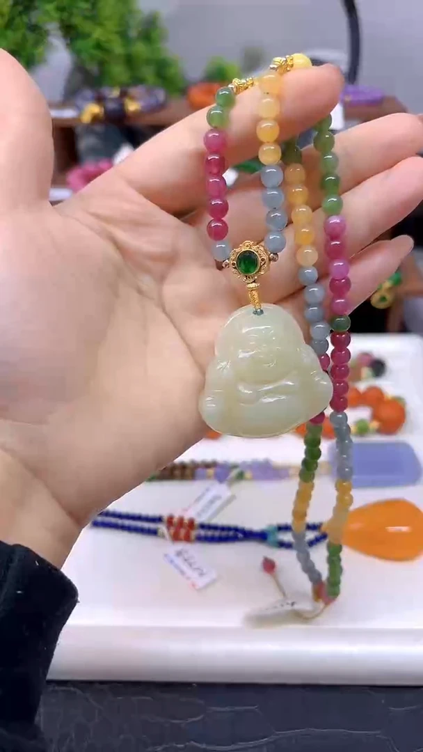 颈饰未镶嵌和田玉M214