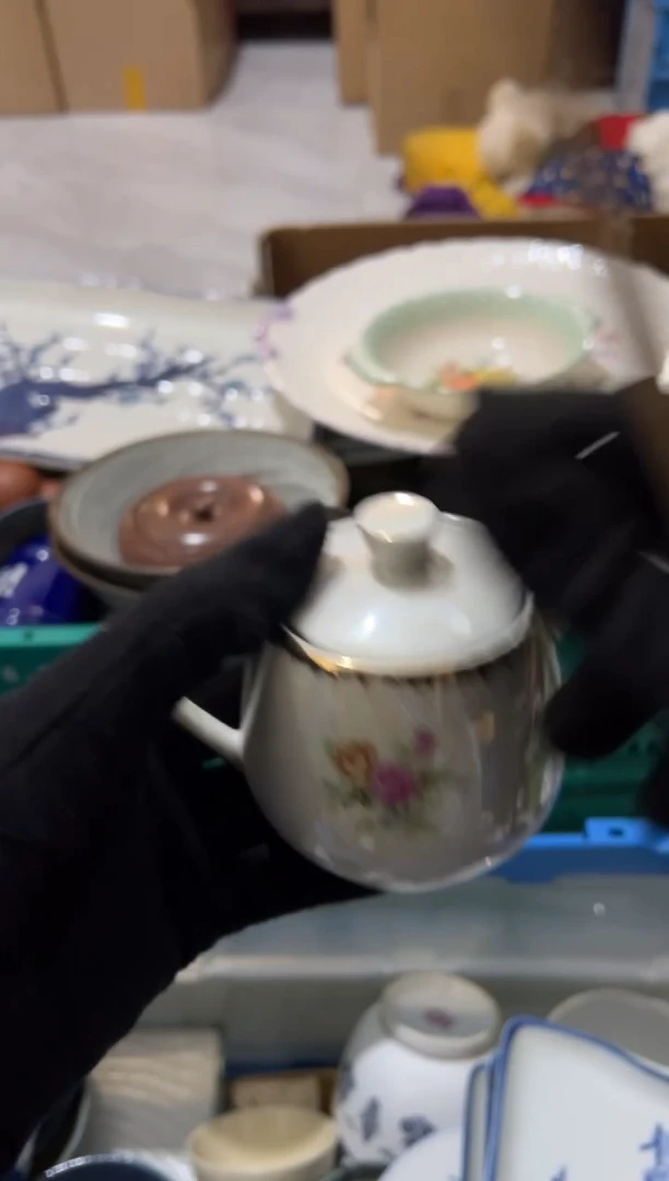 v****jvi中古商品默认瑕疵完美主义慎拍