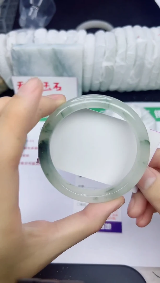 未镶嵌手镯石英质玉13-62/63