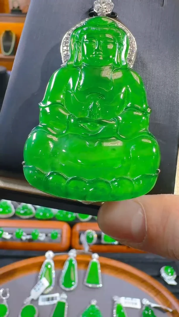 吊坠(赠链)银S925镶嵌翡翠天然A货翡翠