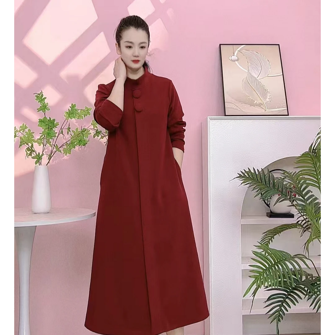 211春秋季新款时尚遮肉显瘦减龄两粒大扣立领连衣裙