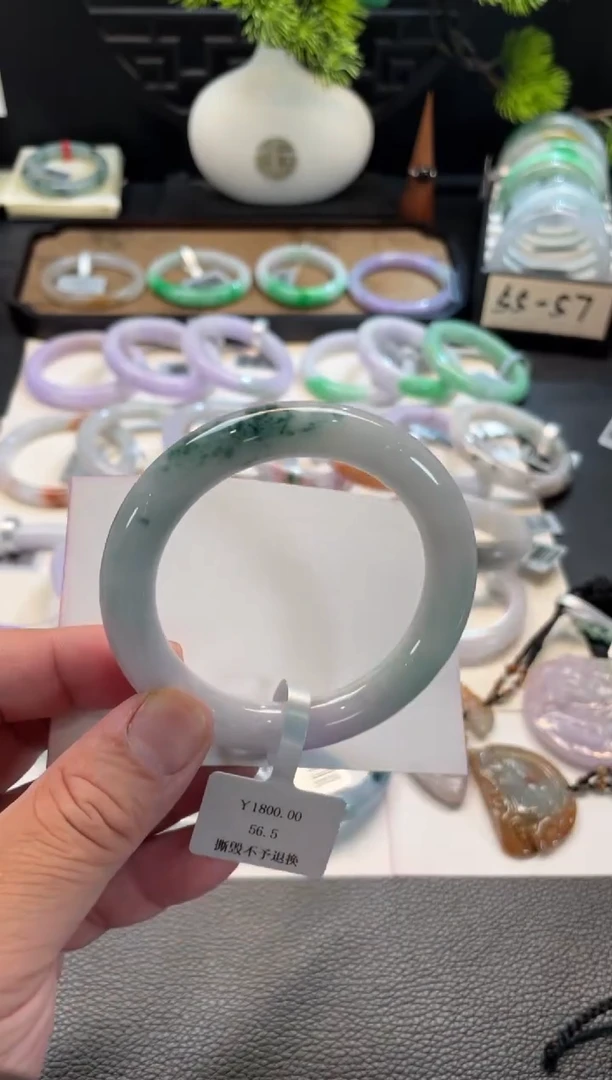 未镶嵌手镯翡翠71号链接 56圆条 有纹