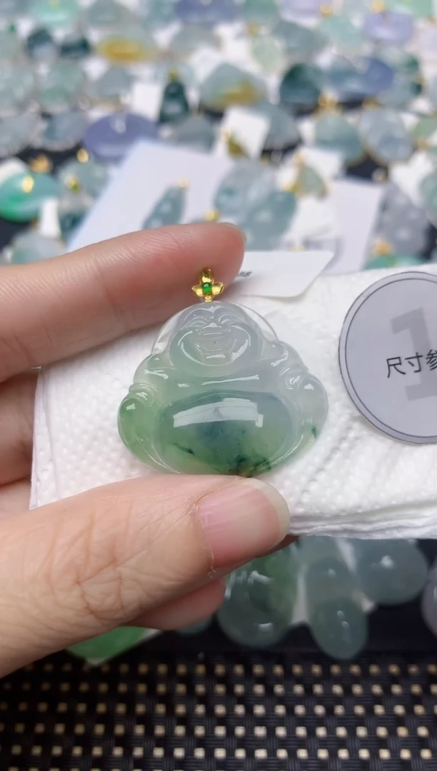 颈饰18K金镶嵌翡翠天然缅甸A货翡翠