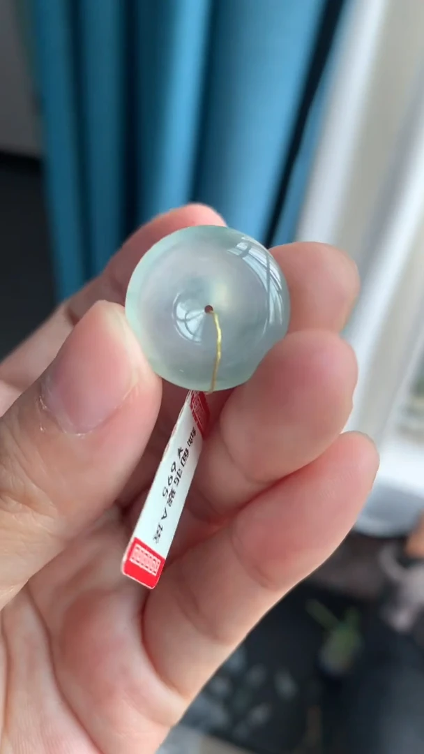 【闪购商品】翡翠吊坠(不含链)未镶嵌平安扣