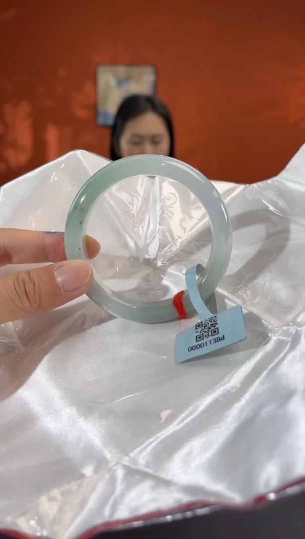 未镶嵌手镯翡翠8