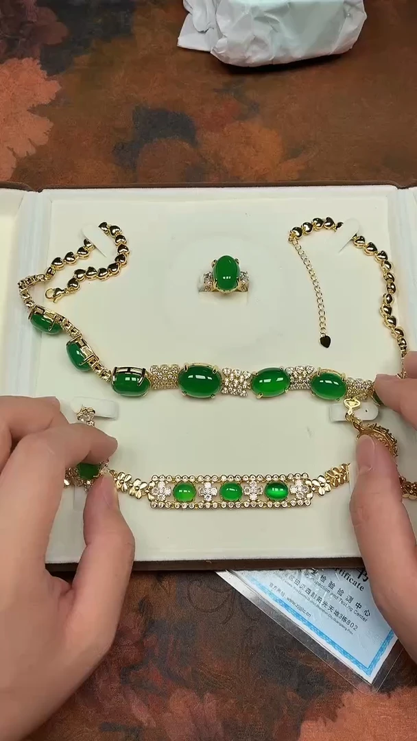 合金套装玛瑙/玉髓绿四件套