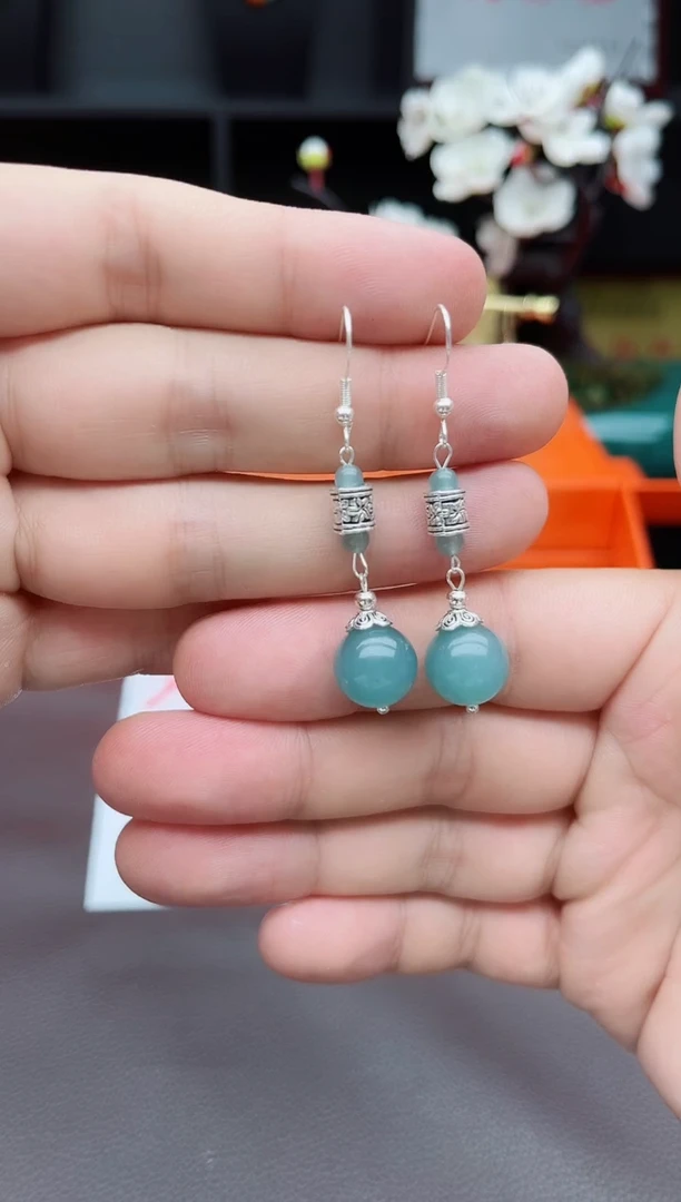 石英质玉（天山翠）银S925镶嵌耳饰420000