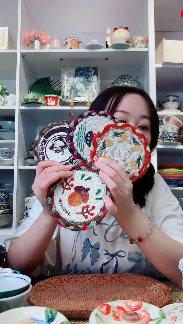 陶瓷【备注花色】斯里兰卡进口手工编织12cm杯垫一个