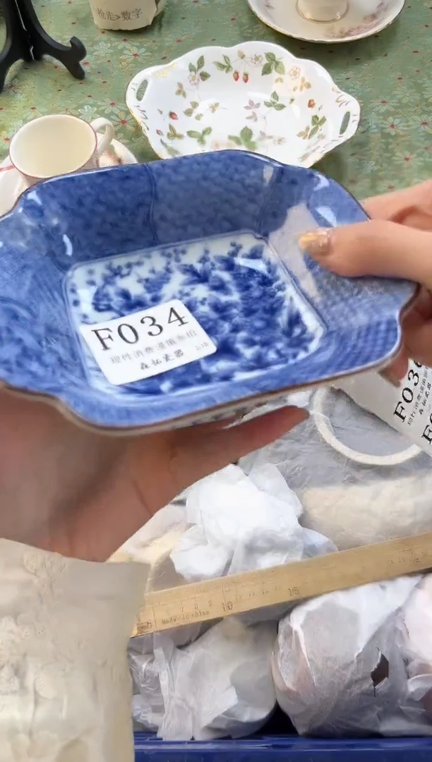 【闪购商品】瓷片          F034