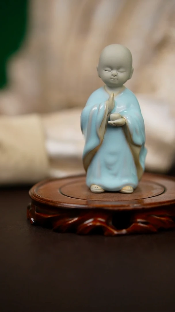 一级品天青色单个小和尚