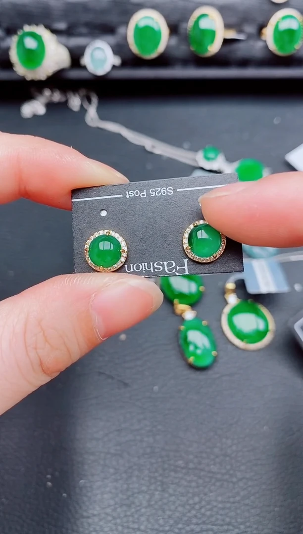 【闪购商品】翡翠耳饰银S925镶嵌天然a货翡翠476