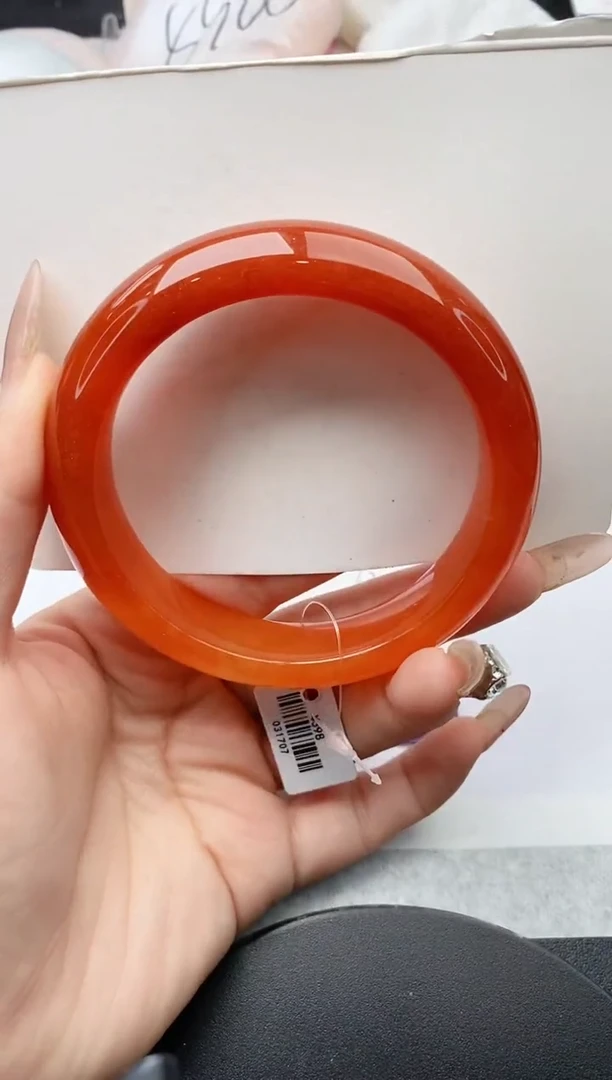 未镶嵌手镯石英质玉w22-HHA63+