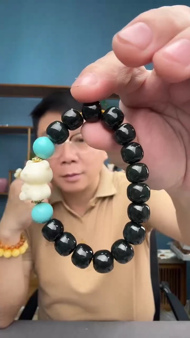 裸石琥珀未镶嵌36（有瑕介意勿拍）