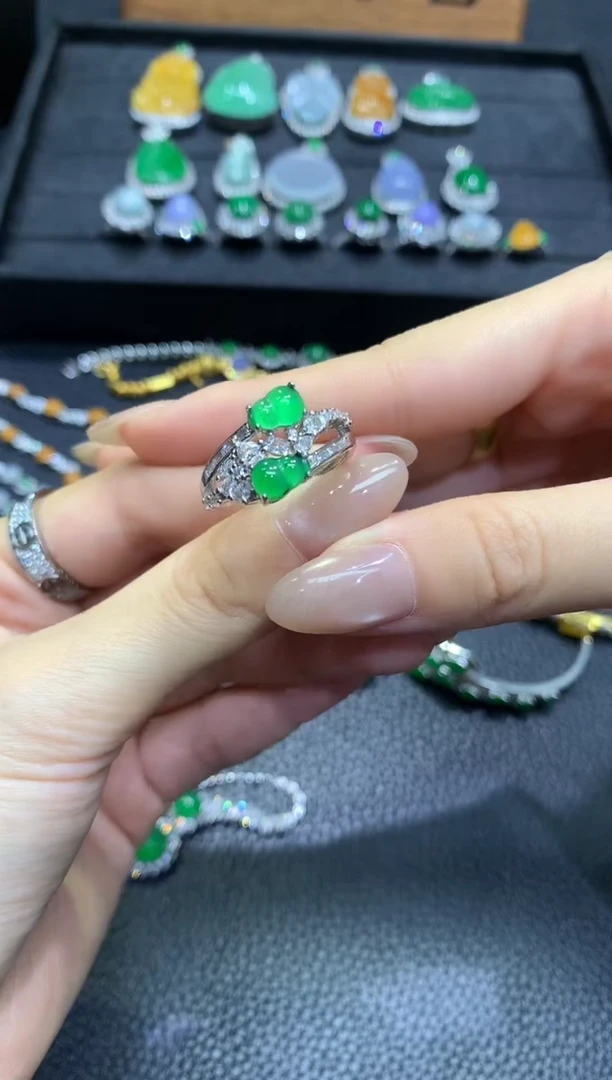 未镶嵌戒指翡翠2多样性随机发货1件