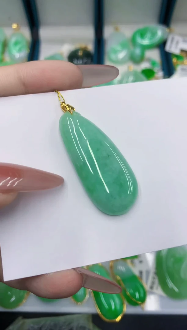颈饰未镶嵌翡翠111111