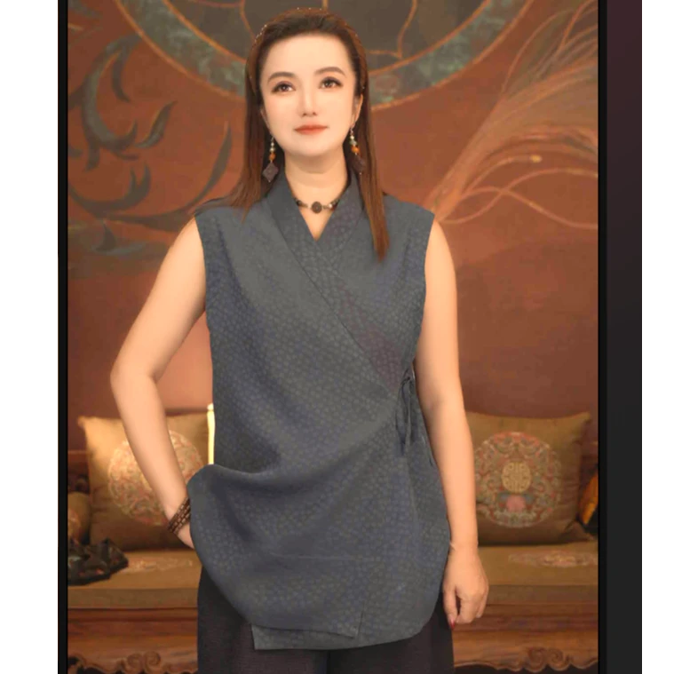 爱上莲心【暮蓝雏菊】香云纱交领马甲  新中式老钱风