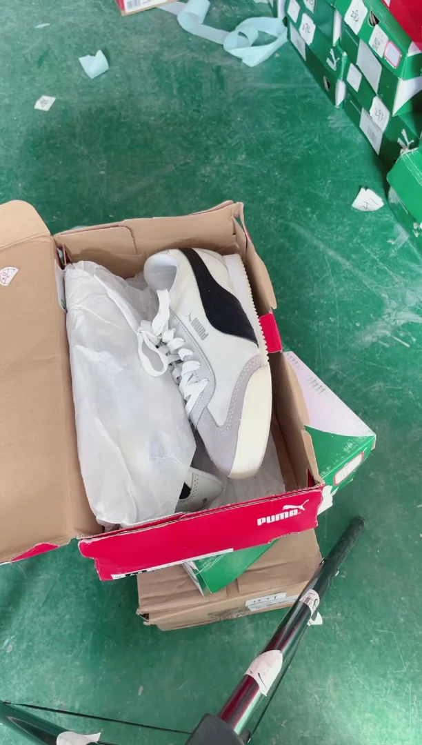 彪马时尚休闲运动鞋37.5M  Z107