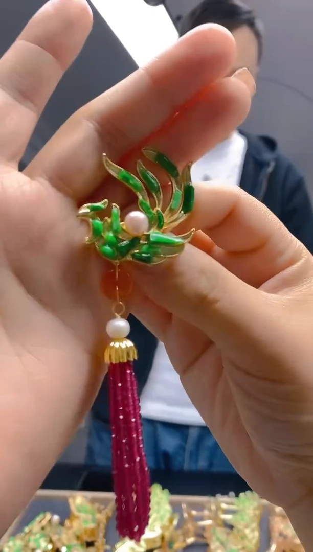 【闪购商品】翡翠耳饰合金076翡翠胸针