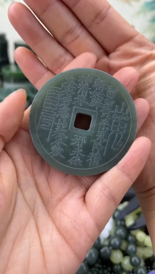 未镶嵌和田玉珠宝半成品花钱