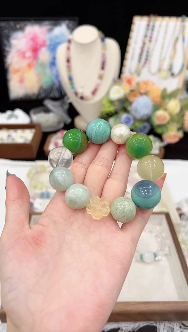 水晶手串未镶嵌天然水晶 多样性发货发其一 颜色微差