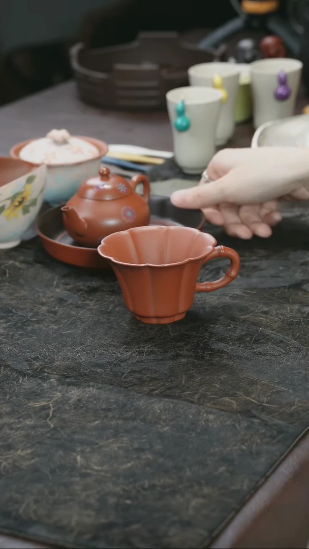 茶杯紫砂九隐茶器朱泥带把花瓣杯
