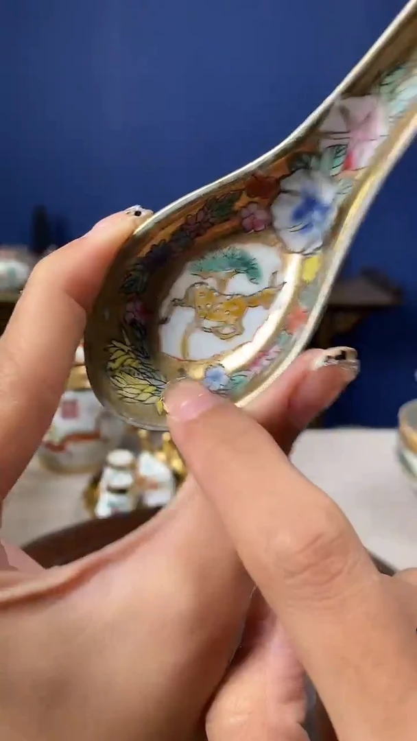 摆件微瑕景德镇厂瓷摆件单件