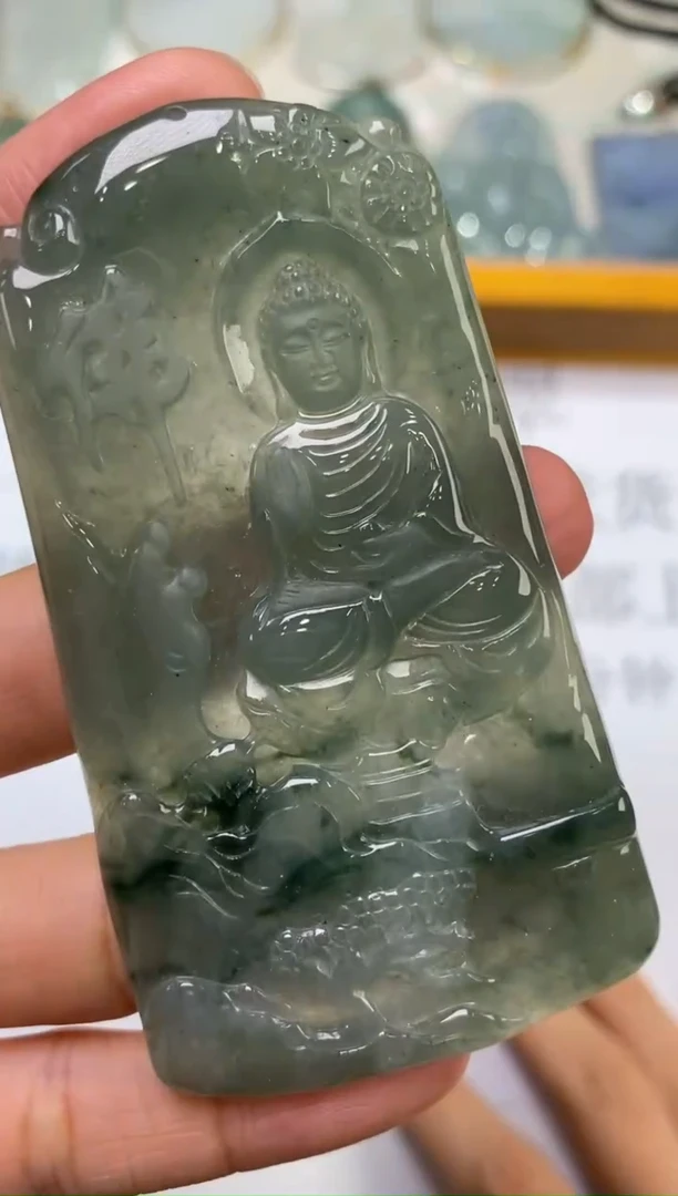 未镶嵌挂件翡翠302729     多人
