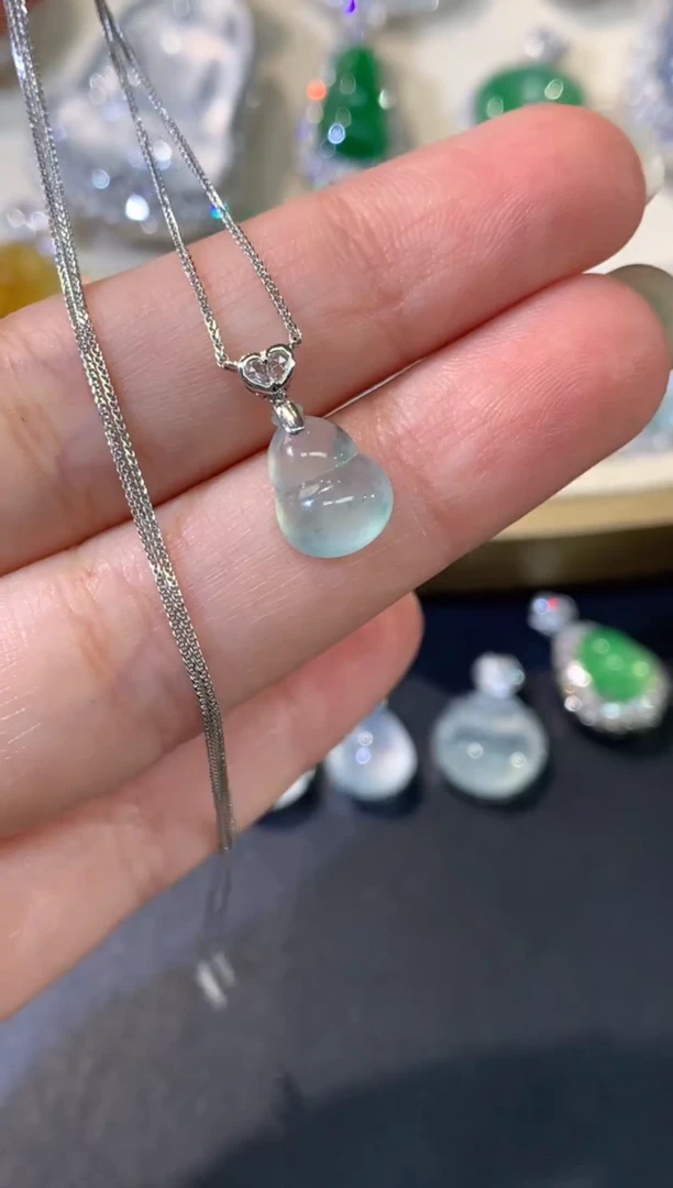 套链18K金镶嵌翡翠A102|多样性发其一|2980