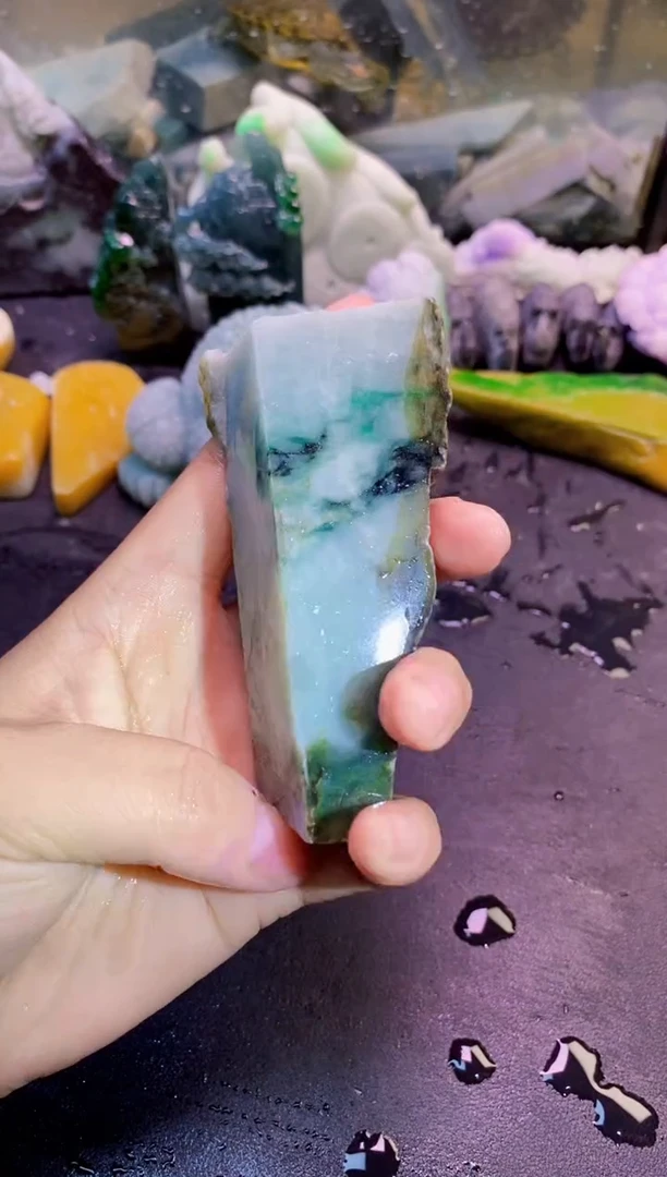 翡翠挂件未镶嵌天然翡翠064