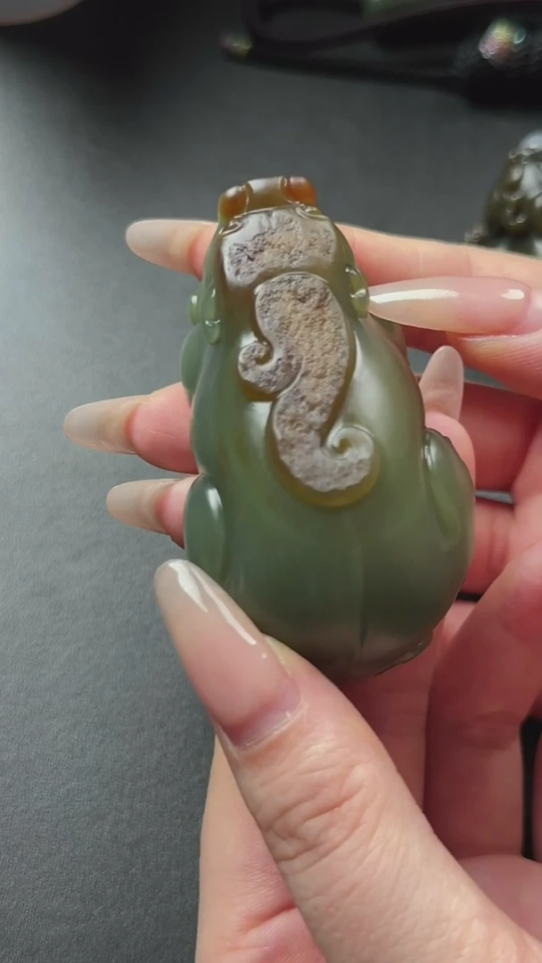 未镶嵌和田玉把件全*界貔貅