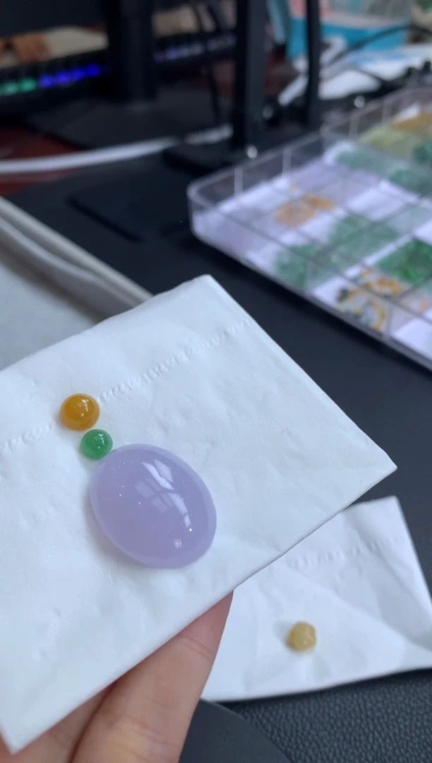 【闪购商品】定制翡翠未镶嵌翡翠