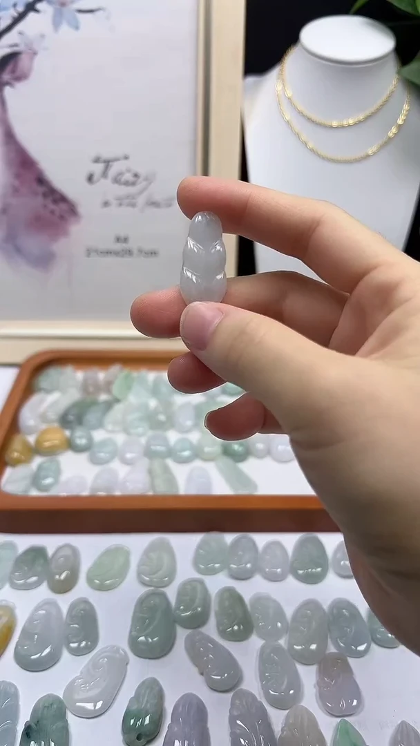 颈饰未镶嵌翡翠叶子14