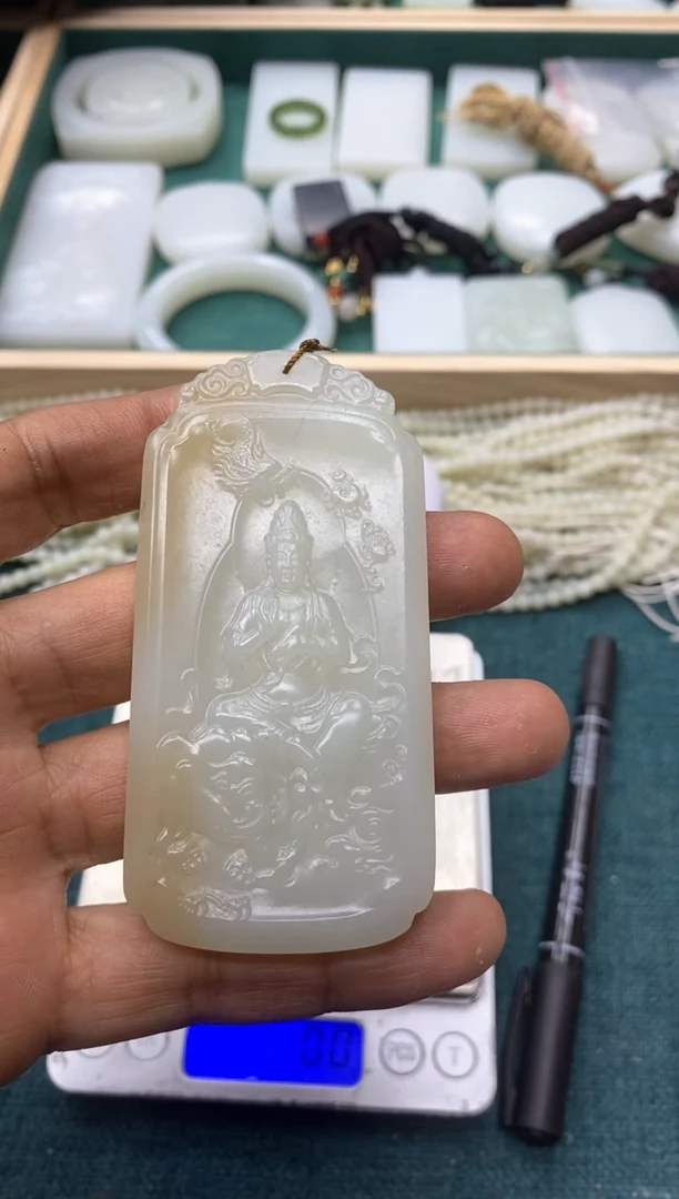 【闪购商品】定制和田玉精品挂件