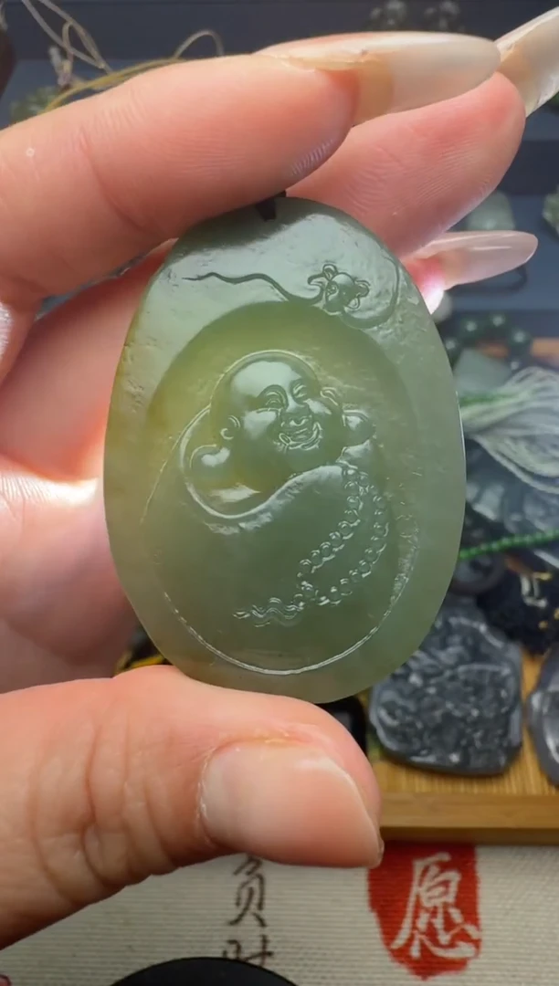 颈饰未镶嵌和田玉1