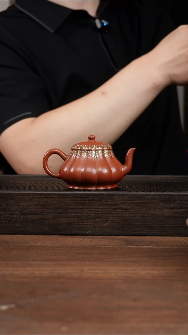 茶壶紫砂欢*范晓丽老师    筋纹珐琅彩