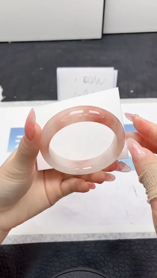 【闪购商品】石英质玉手镯未镶嵌185-52.3