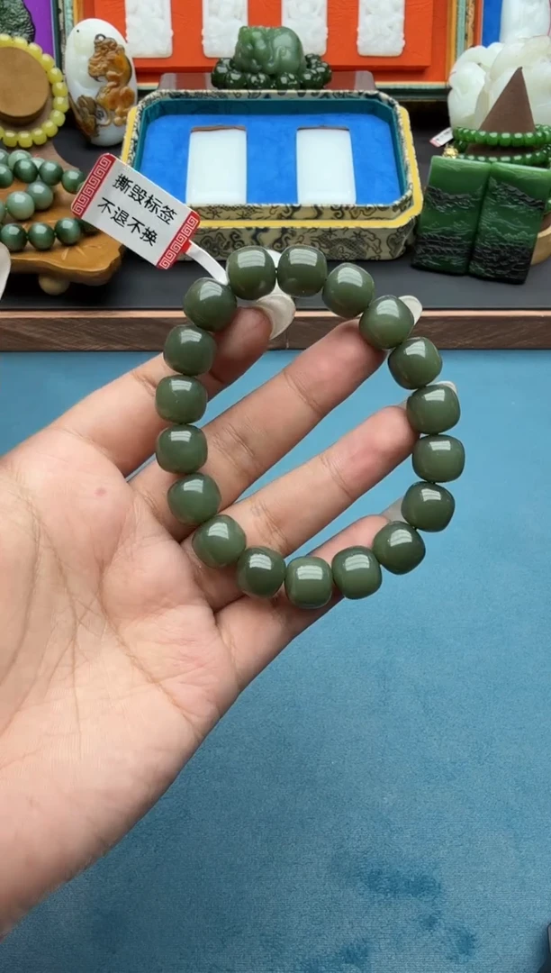 未镶嵌手串和田玉szqdq