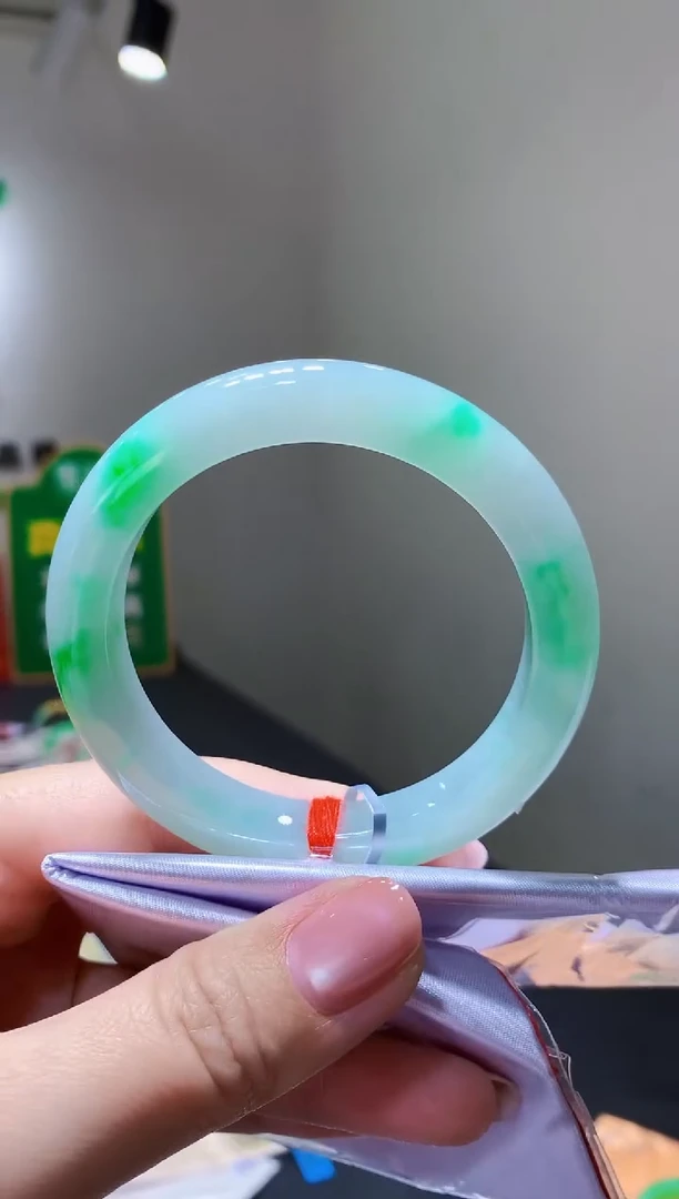 未镶嵌手镯翡翠k205天然A货能到翡翠56总价16万定金2万