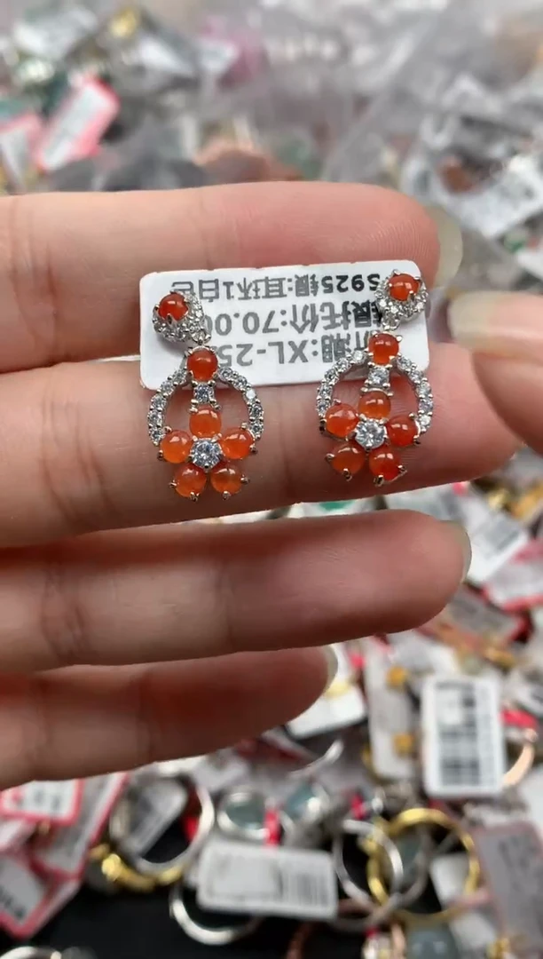 翡翠戒指银S925镶嵌天然A货缅甸翡翠