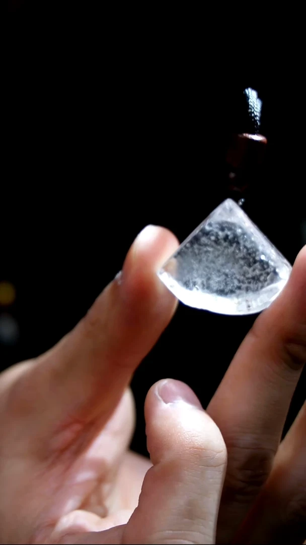 吊坠(赠链)未镶嵌水晶水晶