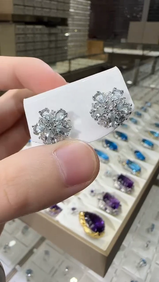 银S925镶嵌耳坠海蓝宝石12mm耳钉繁花设计款