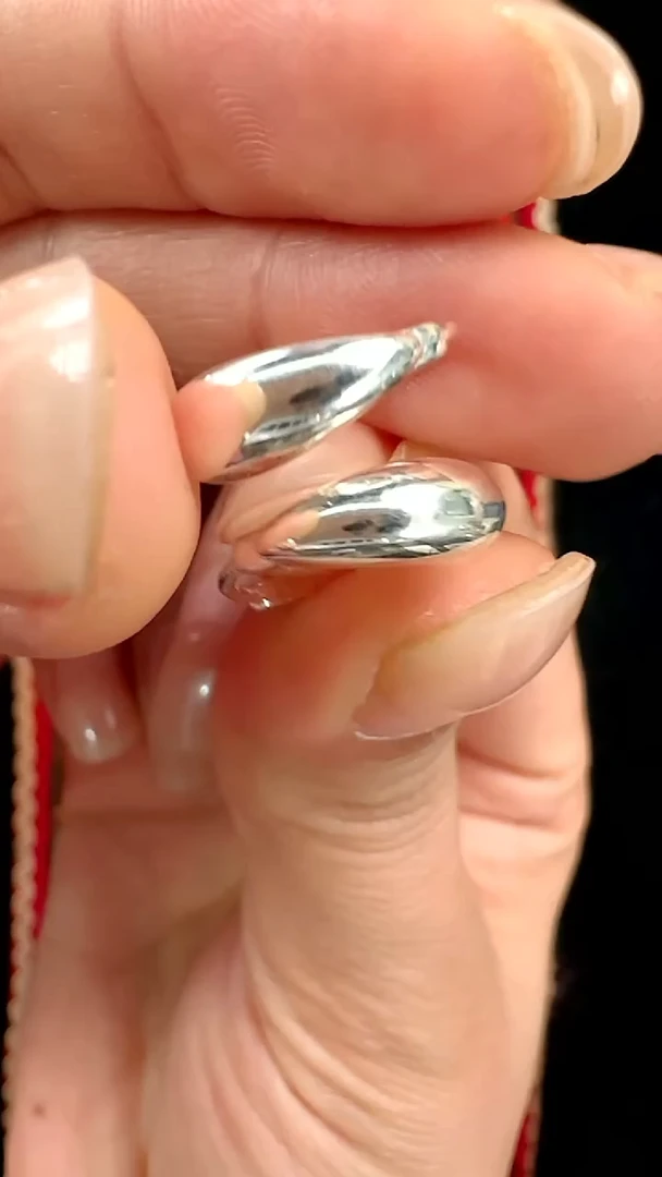 珐琅足银水滴耳扣