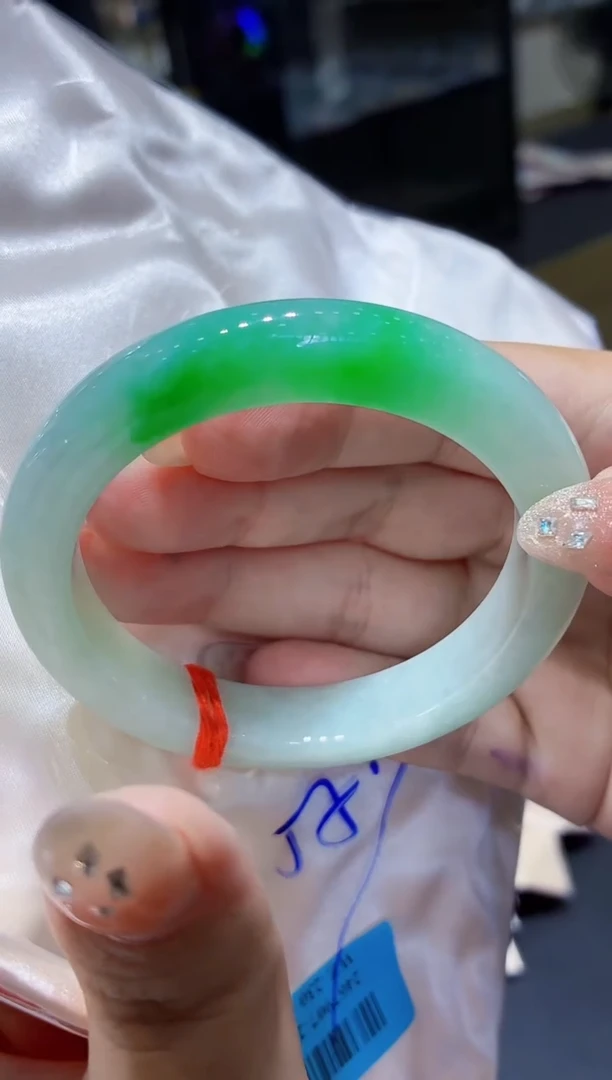 未镶嵌手镯翡翠翡翠手镯55.7