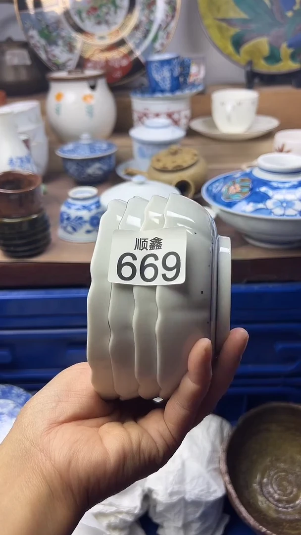 陶瓷港*顺鑫工艺品店闪购