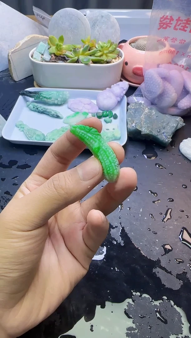 翡翠未镶嵌颈饰丰****哥031天然缅甸A货翡翠
