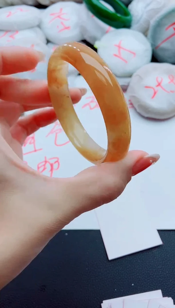 未镶嵌手镯石英质玉L116-55-56