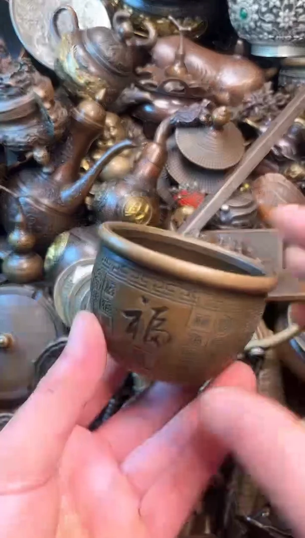 精美铜器点击下单