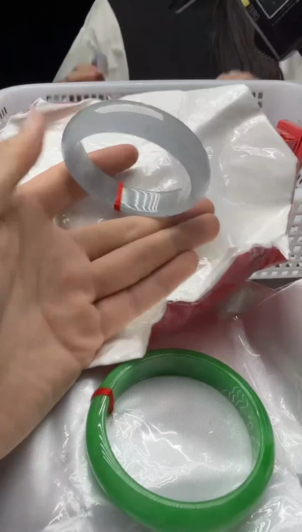 未镶嵌手镯翡翠A80