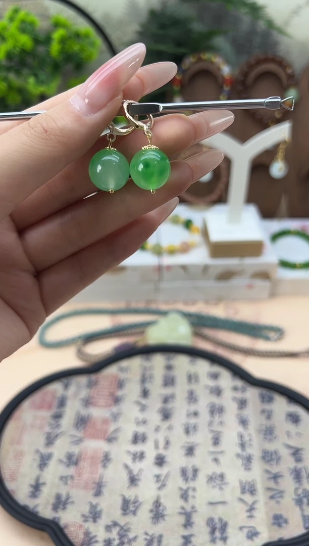 未镶嵌翡翠耳饰56